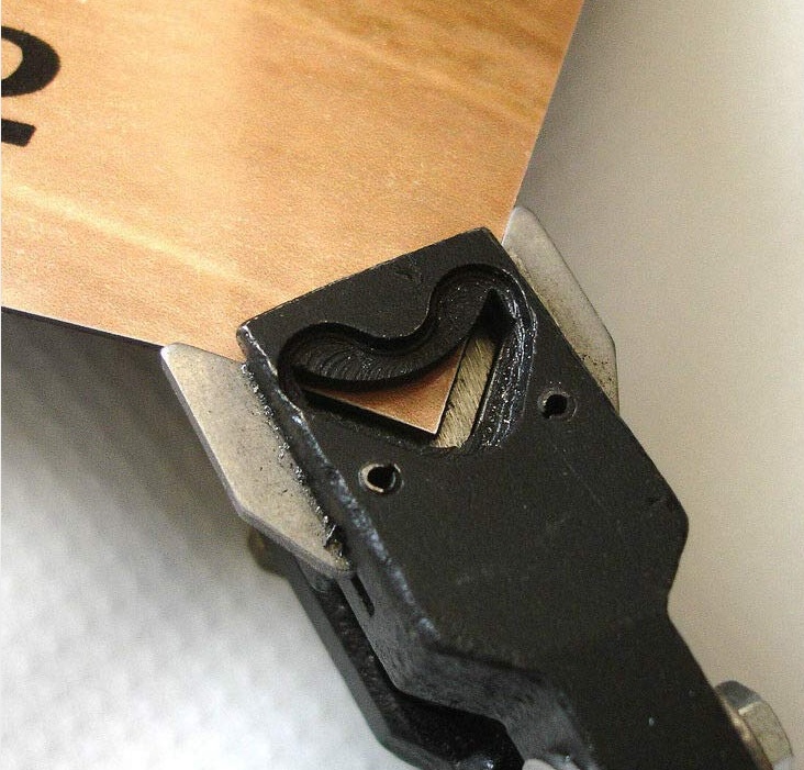 Hand-Held Corner Cutting